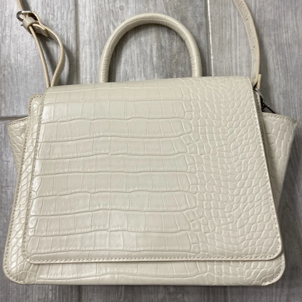 A New Day Vegan pebbled leather purse, like new - Picture 1 of 11